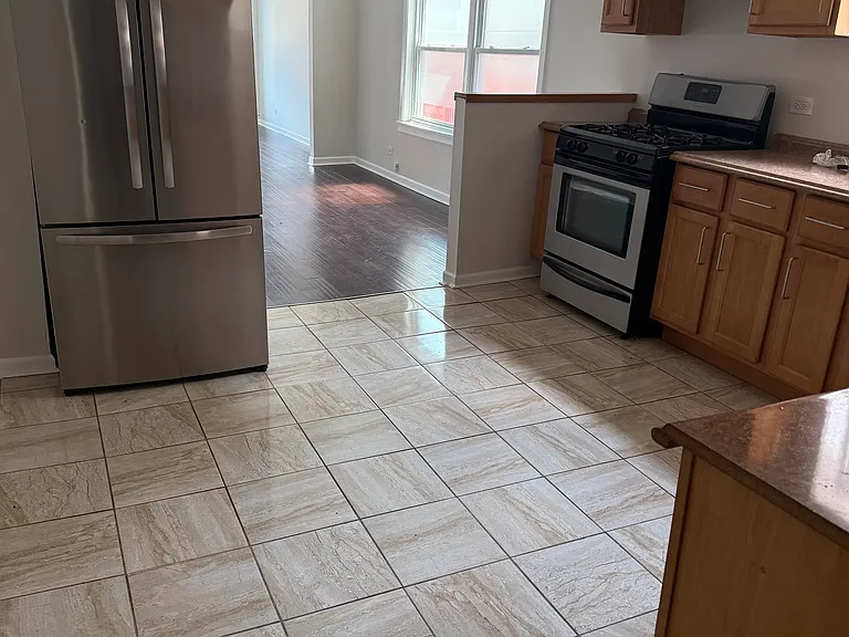 11316 S Indiana Ave #1 — Photo 8