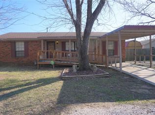 205 W Ragan St, Henryetta, OK 74437