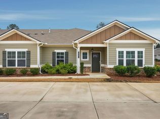 3991 Shelleydale Dr, Powder Springs, GA 30127