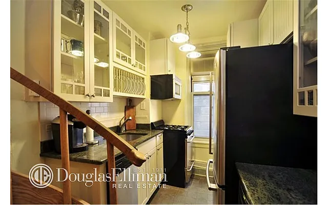 Sold by Douglas Elliman | media 3