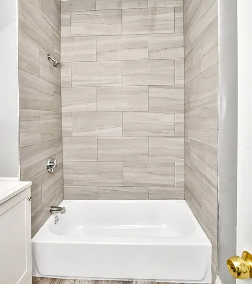 352 Norfolk St #3 — Photo 5