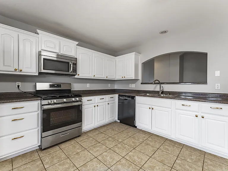 330 McKissic Spring Rd — Photo 6