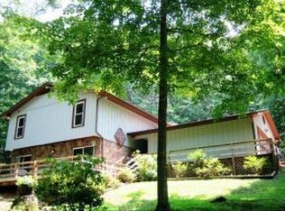 1244 Independence Ave, Mt Carmel, TN 37645