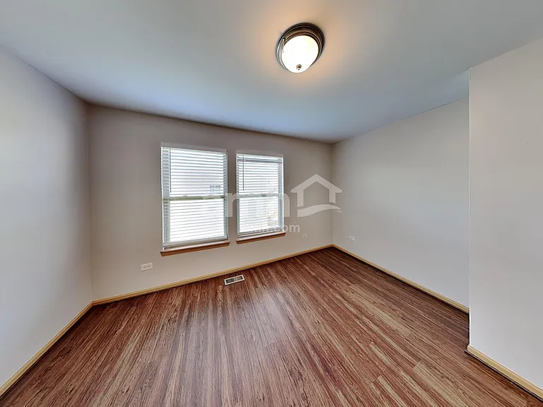 3226 Kenilworth Ln — Photo 15