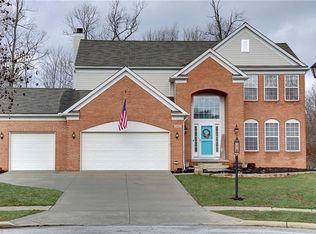 2466 Harvester Dr, Stow, OH 44224