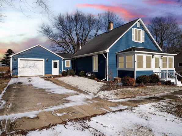 505 W North St, Stanford, IL 61774