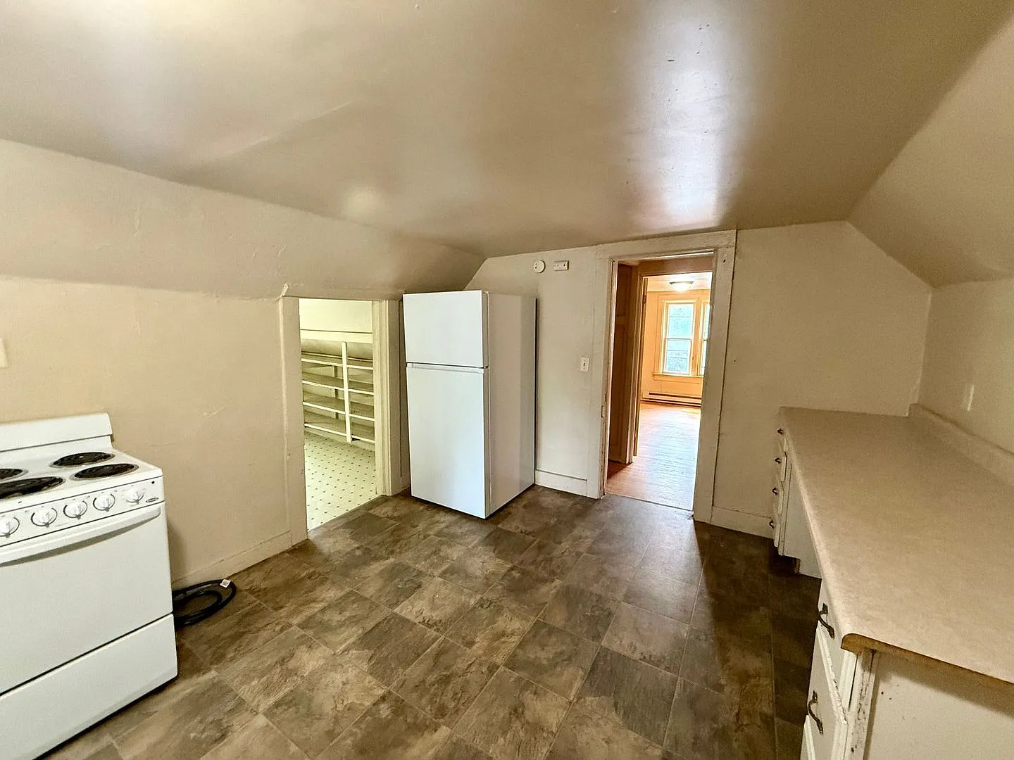714 Jackson St — Photo 4
