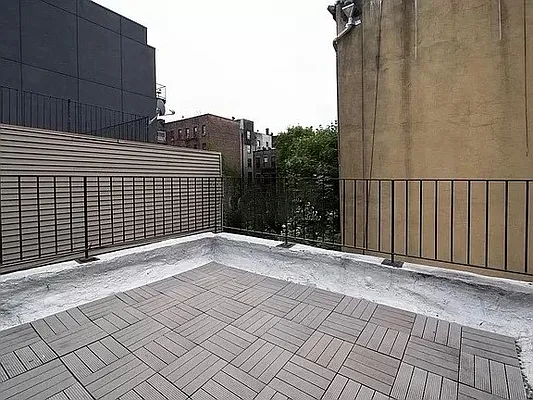 Rented by Corcoran | media 24