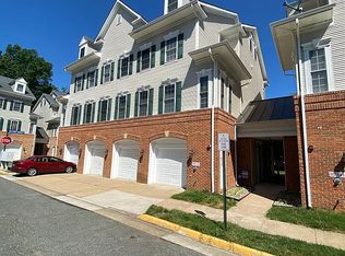 8938 Milford Haven Ct #38C, Lorton, VA 22079
