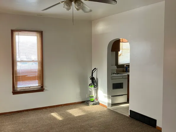 1112 E 10th St #2, Erie, PA 16503