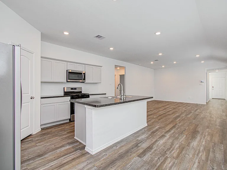 6111 Grove Of Pines St — Photo 13