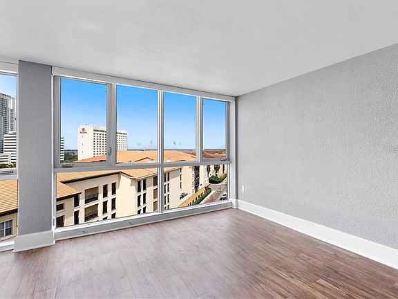 3rd image of 470 3rd St S Unit 822