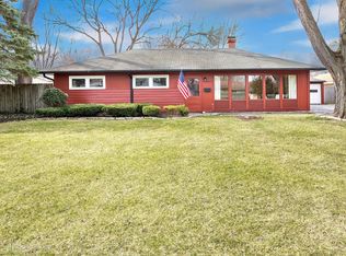 1204 Fischer St, Wheaton, IL 60189