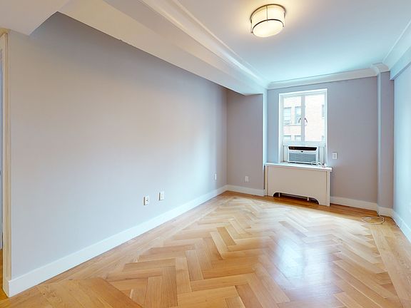 2nd image of 752 W End Ave APT 12G