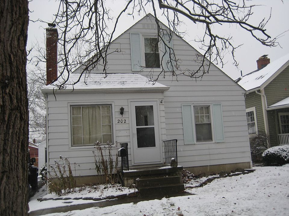1st image of 202 Leland Ave
