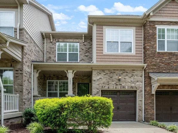7827 Kemberton Dr W, Nolensville, TN 37135