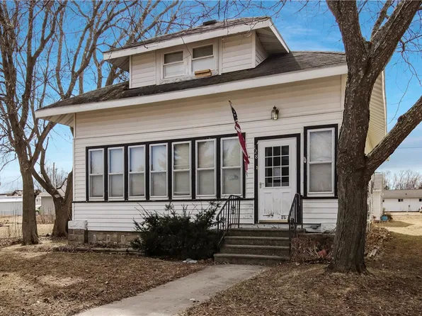 128 Lulu Avenue E #1, Almena, WI 54805