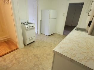 30 Riverdale Ave UNIT 5, West Warwick, RI 02893