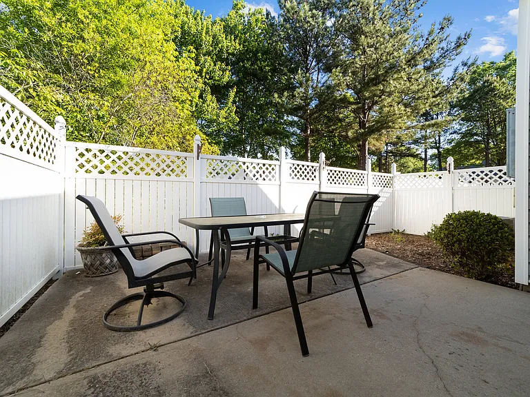 17 Saddleberry Way — Photo 26