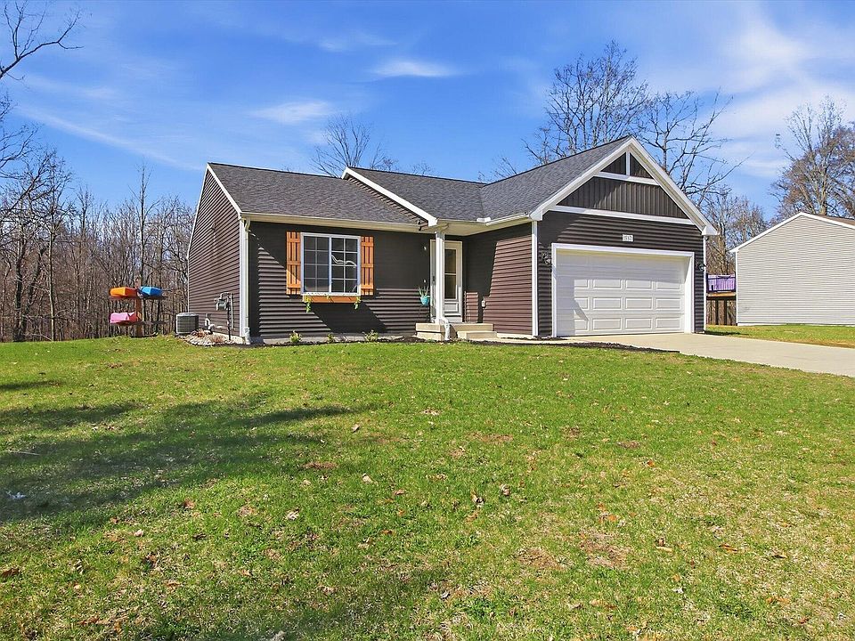 1st image of 15371 Buck Hollow Dr NE