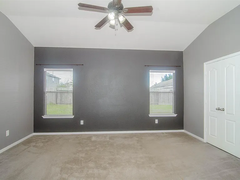 18314 Fairwood Meadow Ct — Photo 11