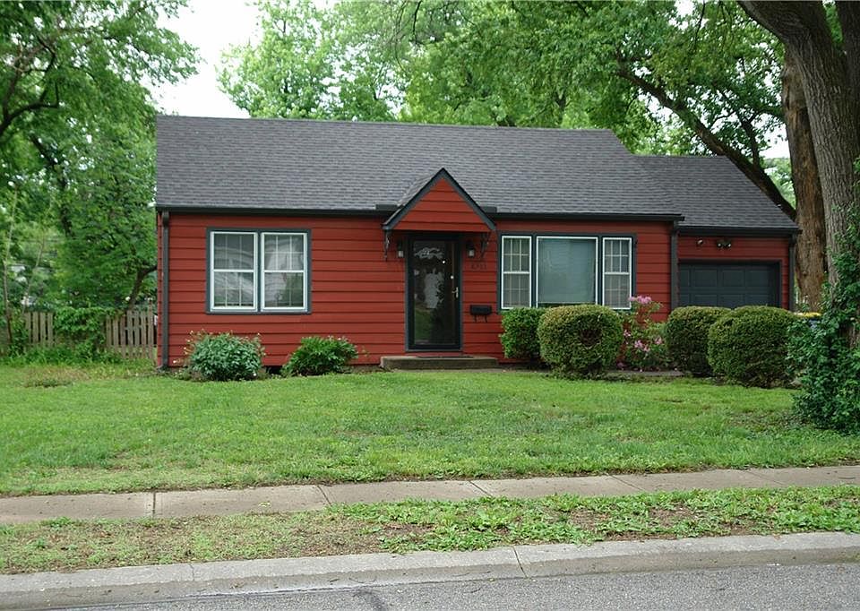 1st image of 8212 Mackey St