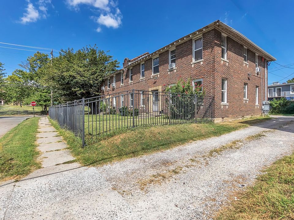 1st image of 1292 Court Ave