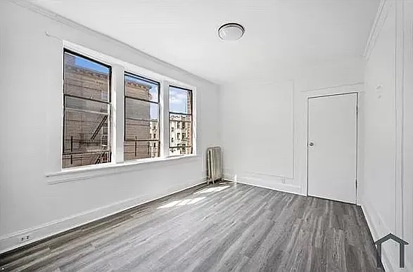 58 Bruce Ave #2C — Photo 4