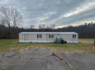 1803 Breezewood Dr, Morganton, NC 28655