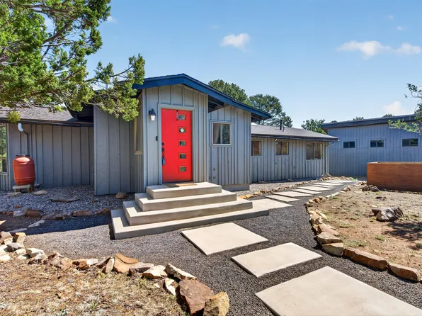 208 Sangre De Cristo Cir, Cedar Crest, NM 87008
