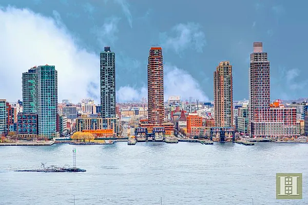 Rented by Halstead Real Estate | media 28