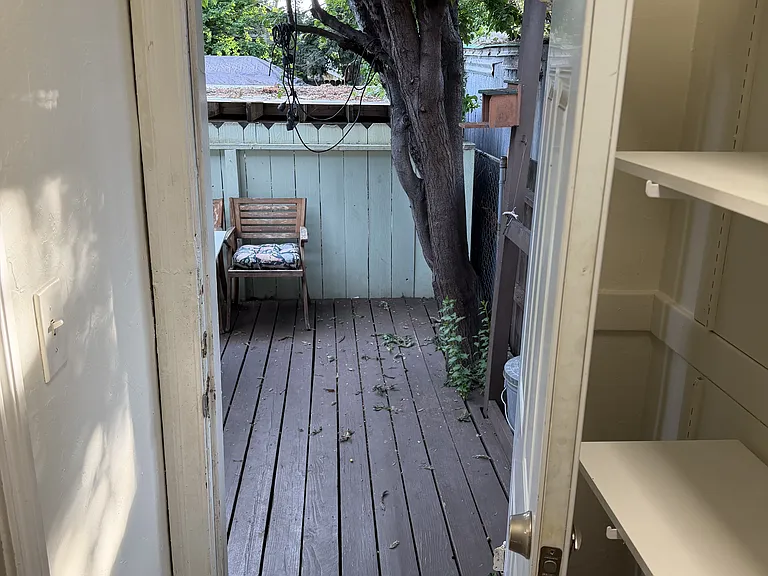 3729 Loma Vista Ave — Photo 6