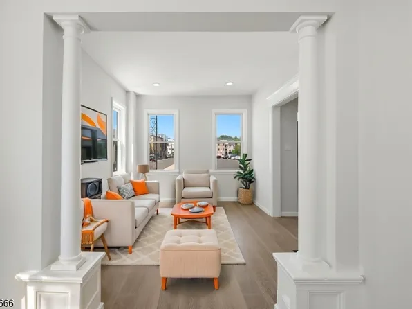 225 Stacy St, Burlington City, NJ 08016