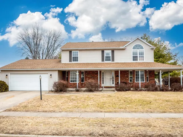 1 Plymouth Ct, Washington, IL 61571