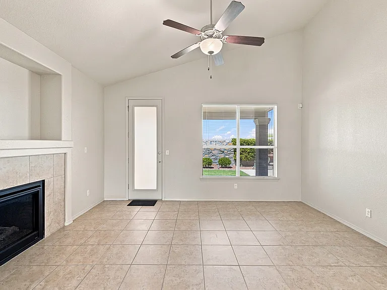 1337 Fito Hernandez St — Photo 12