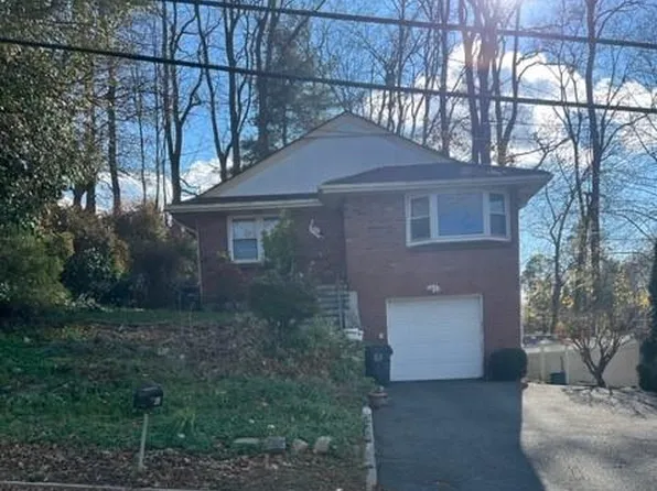 205 South Road, White Plains, NY 10603