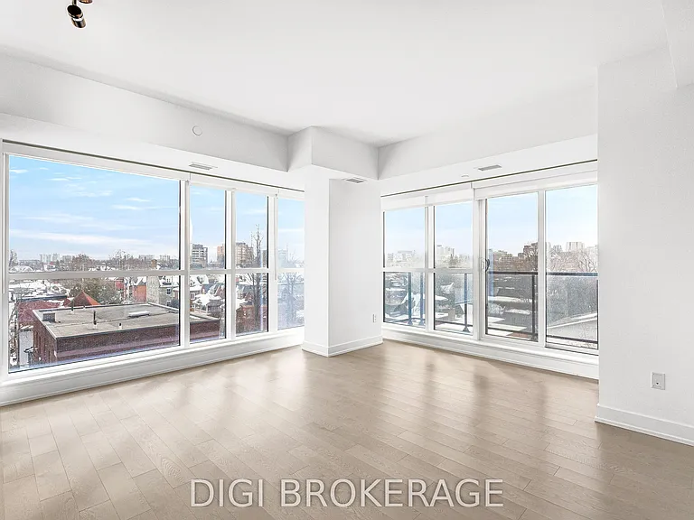 560 Rideau St #703 — Photo 9