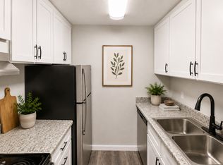 Country Meadows Apartments, Madison, WI 53711