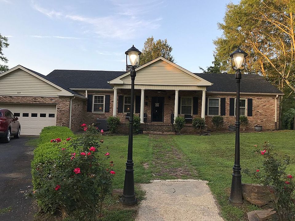 227 10th St NW, Fayette, AL 35555 Zillow