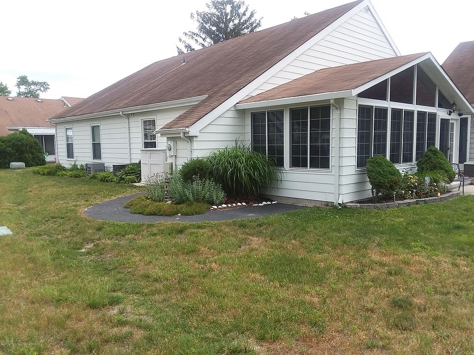 1st image of 43 Dover Walk #43B