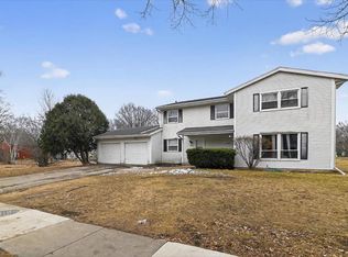 6401-6403 Raymond Rd, Madison, WI 53711