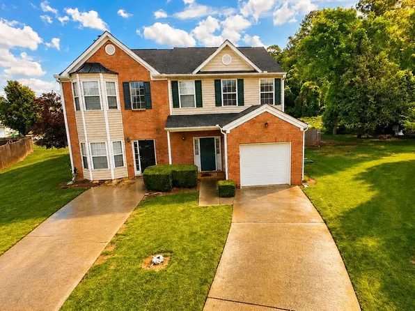 71 Berkeley Pl, Cartersville, GA 30121