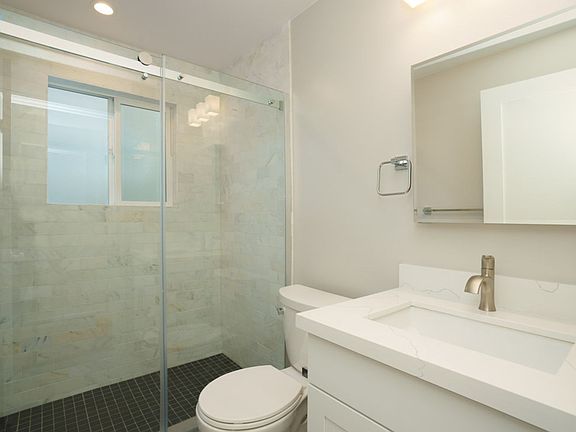 2nd image of 1420 NW 61st St APT 5