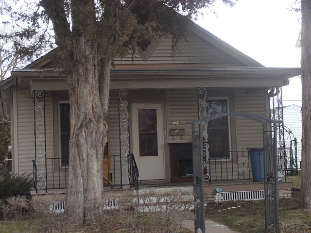 1st image of 710 E Joliet St