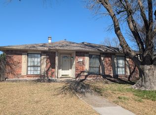9013 Vagas Dr, Rowlett, TX 75088