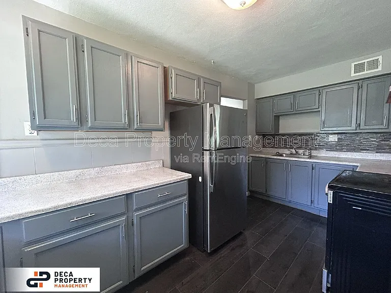 9224 Kathlyn Dr — Photo 5