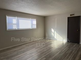 205 W Allen St APT 116, Springfield, IL 62704