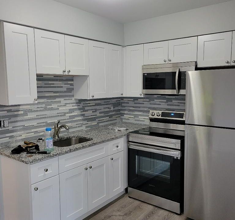 1st image of 1016 Bratton Ave
