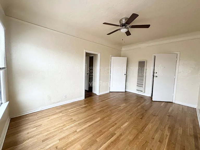 1154 S Normandie Ave #203 — Photo 1