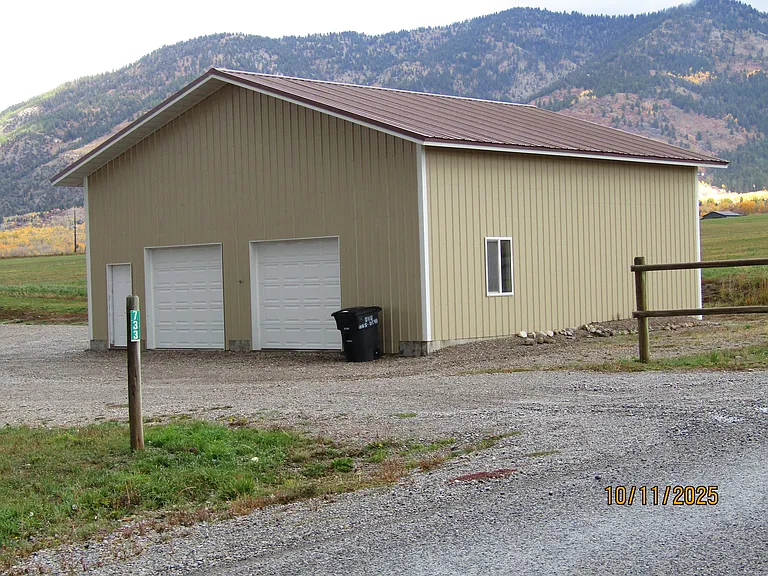 733 Prater Canyon Rd — Photo 3